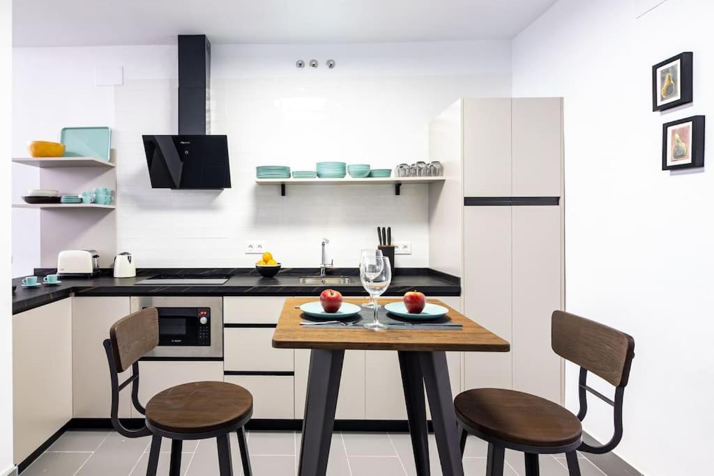 Caramba Freshapartments マラガ エクステリア 写真